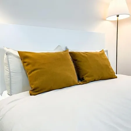 Magnificent Egas Moniz By Unique Hosts Apartamento