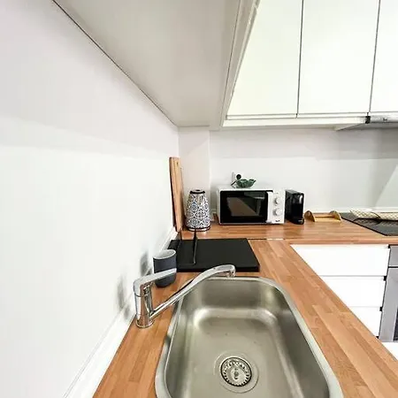 Apartamento Magnificent Egas Moniz By Unique Hosts *