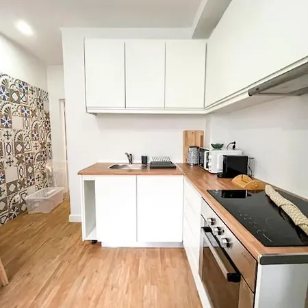 Magnificent Egas Moniz By Unique Hosts Apartamento *